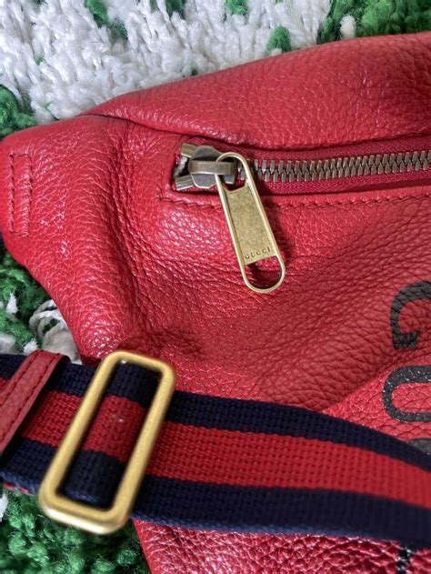 gucci logo belt bag hibiscus red|Gucci signature belt bag.